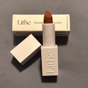 NIB~Lithe Lipstick